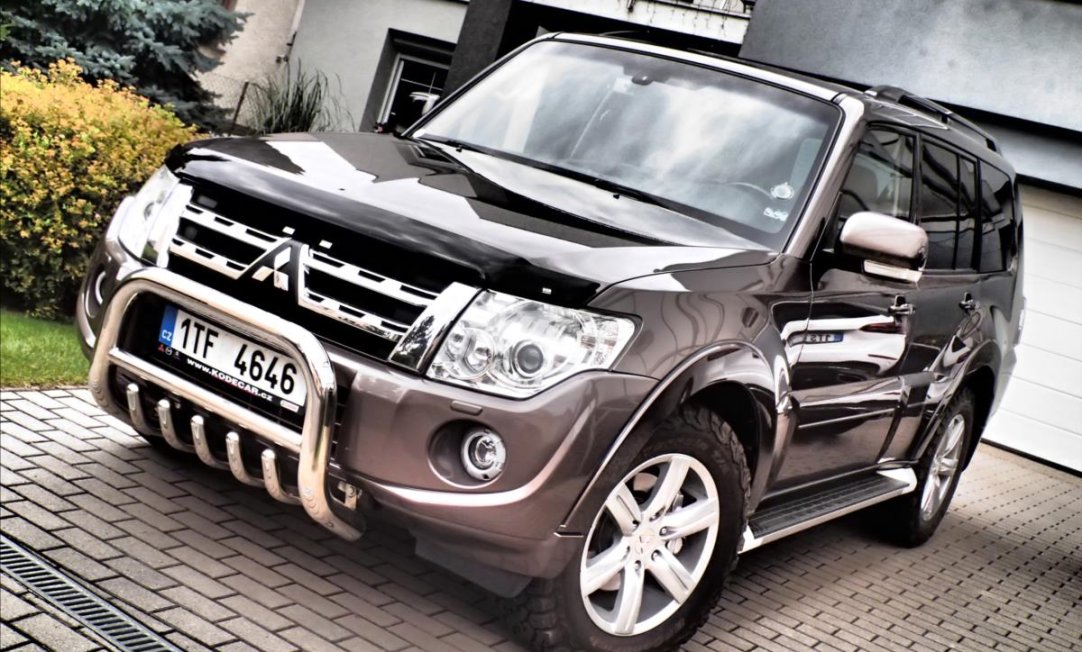 Mitsubishi Pajero 3,2 DI-D Sport5 AT LWB,INSTYLE